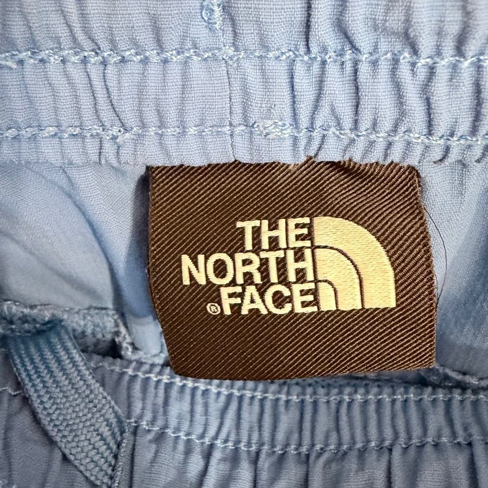 The North Face Mens Class V Pull-on Ripstop Shorts Blue Small NF0A55V8